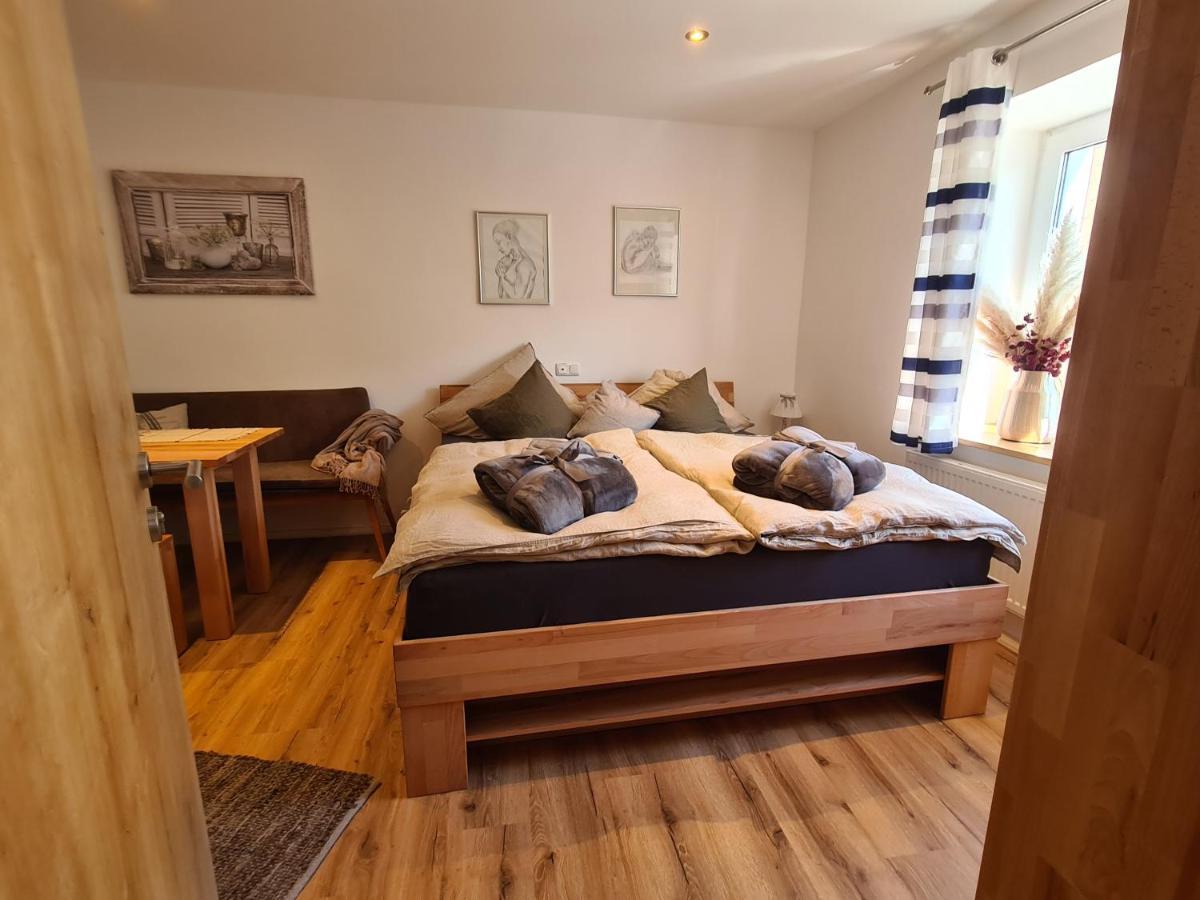 Rosenzauber Kraxler Paerchen Apartment Weissenstadt Luaran gambar